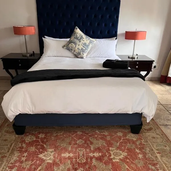 MorningMist Boutique 27 Room 2, hotel v destinaci Centurion