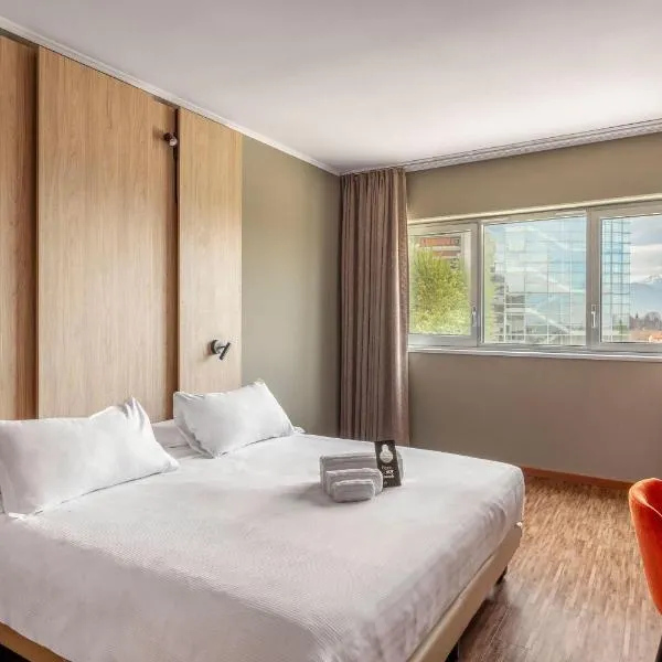 B&B HOTEL Cuneo Cristal, ξενοδοχείο σε Cuneo