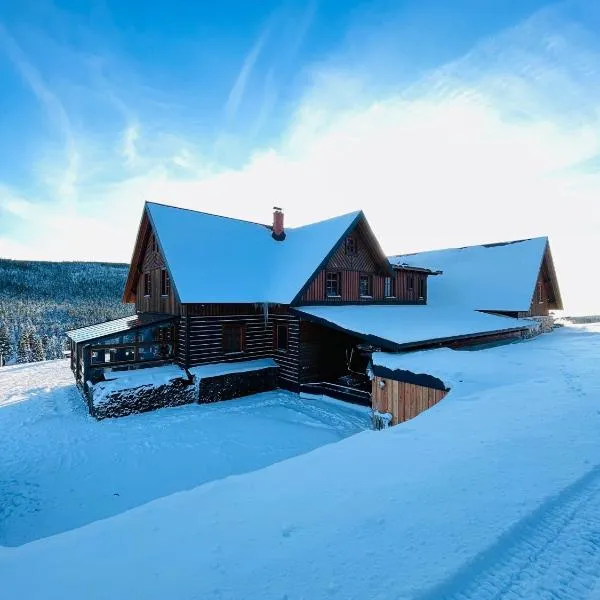 Hotel Vydrovy boudy Pec pod Sněžkou, hotel en Pec pod Sněžkou