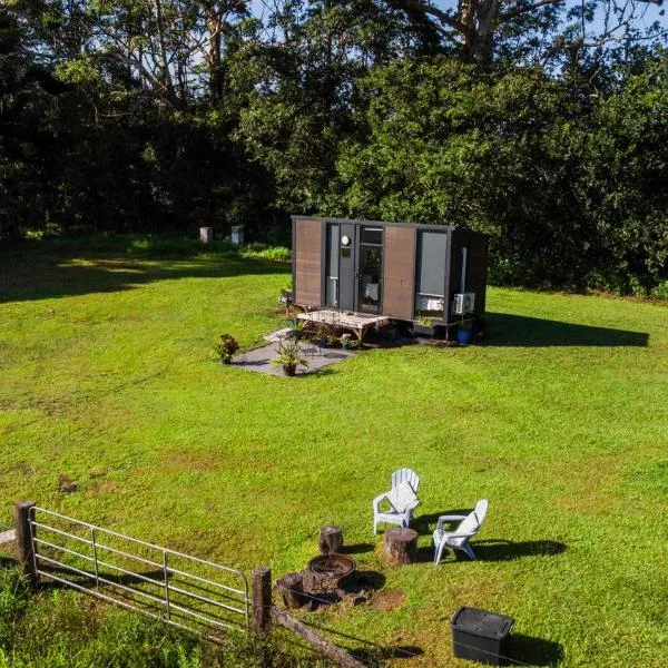 White Jacaranda Tiny House by Tiny Away、マレニーのホテル