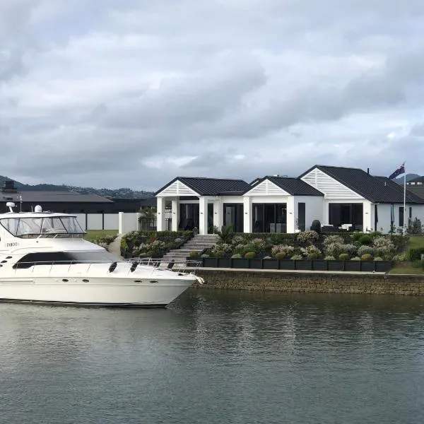The Waterways Boathouse, hotel in Whitianga