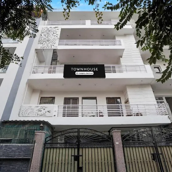 Townhouse Sector 46 Huda Market, ξενοδοχείο σε Γκουργκάον