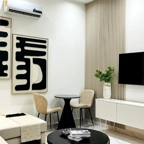 Ritz Elegant Studio Apartment, hotel em Acra
