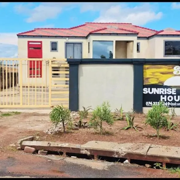 Sunrise Guest house, hotel en Mogwase