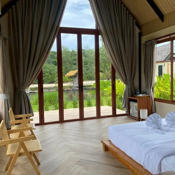 Moana Resort Koh Kood, hotel en Ban Lak Uan