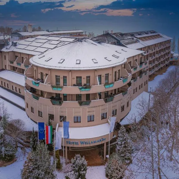 Hotel Wellamarin, hotel in Zamárdi