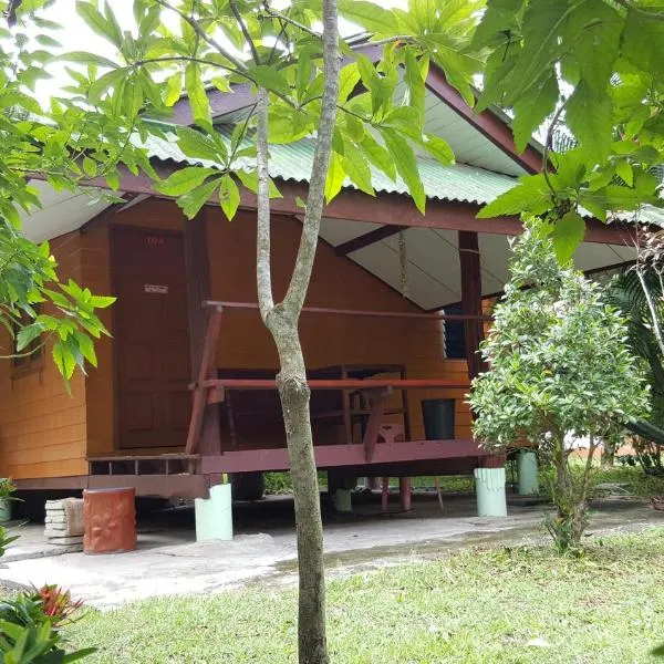 Happy Resort, hotel v destinaci Khanom