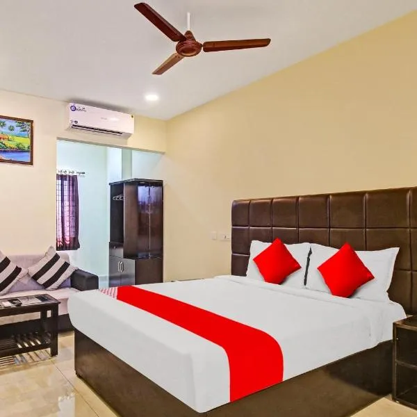 Super Hotel O Lakshmi Royal Inn,位于瓦朗加尔的酒店