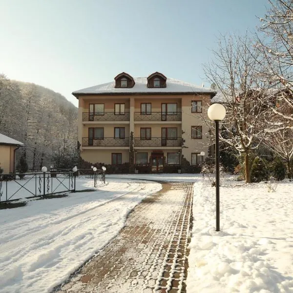 Bogolvar Retreat Resort, ξενοδοχείο σε Antalovtsi