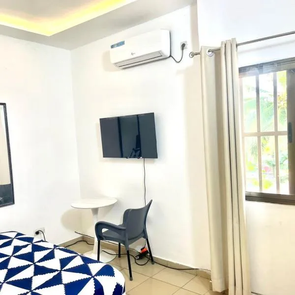 Viesnīca GUEST HOUSE TOKOIN Casablanca pilsētā Lome