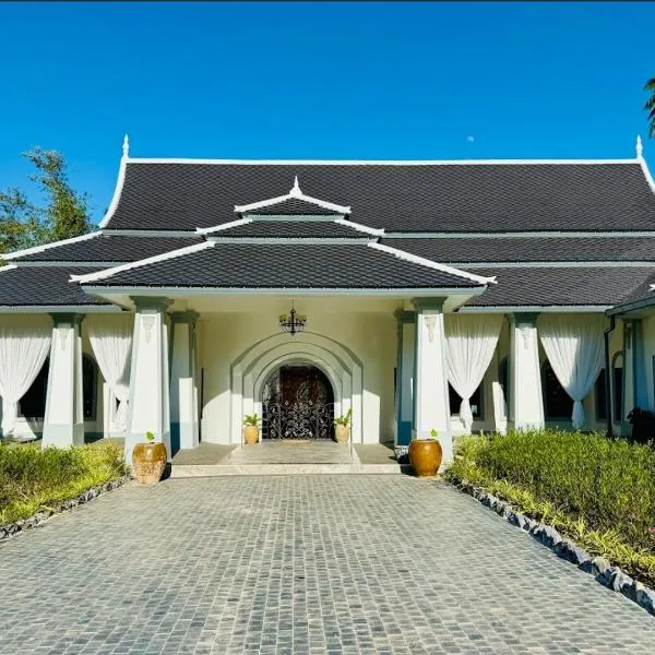 Villa Sri Raya，位于Ko Po的酒店