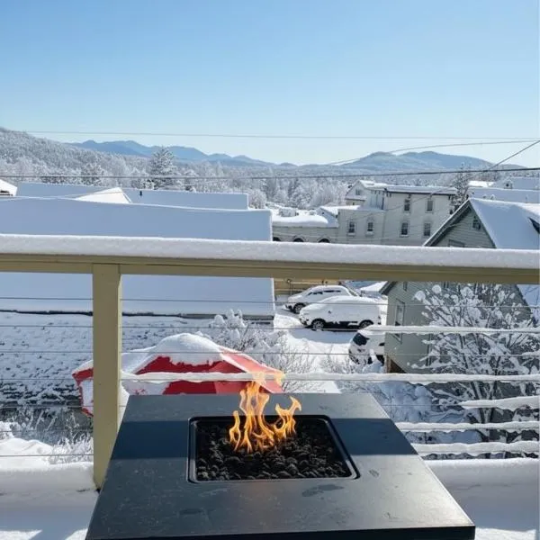 Central Lake Placid Mountain Views, hotel en Lake Placid