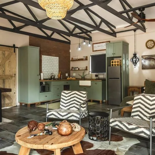 Grace of Africa, Couples 5 STAR Nature Lodge, hotel en Marloth Park