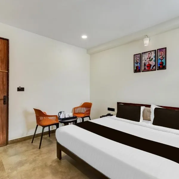 Super Townhouse OAK Owaisi Hospital Mailardevpally Formerly Tolkanti Arc, מלון בHaidar Sāhibgūda