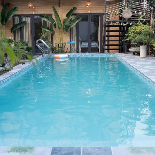 Tamcoc De Master Lux Bungalow & Restaurant, hotel em Ninh Binh