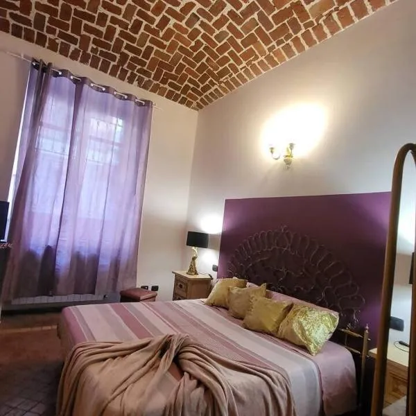 Centro - Ospedali Accogliente appartamento wifi, hotel in Turin