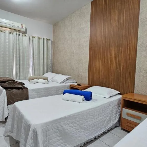 Hotel Familiar, hotel v destinaci Salinas