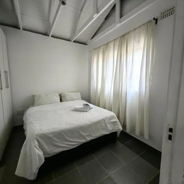 Mitchell Guest House Golf Road, hotel v mestu Pietermaritzburg