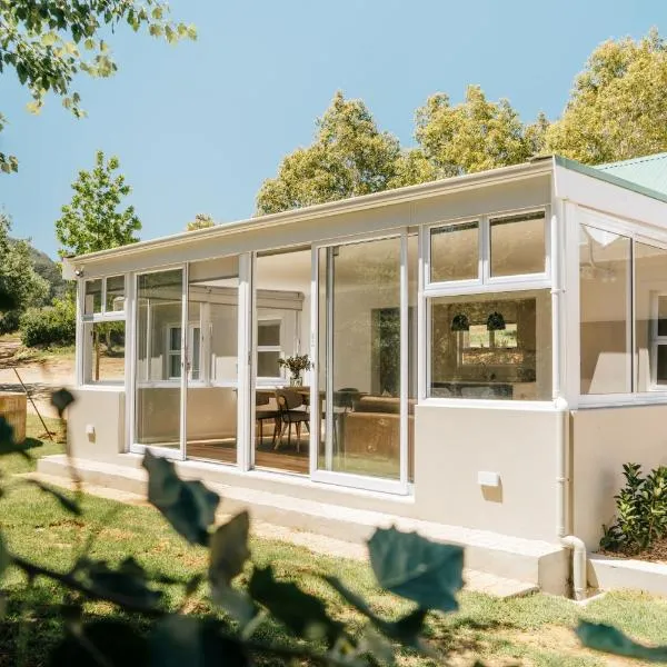 Patryssenvalleij Farm and Cottages, hotel di Stellenbosch