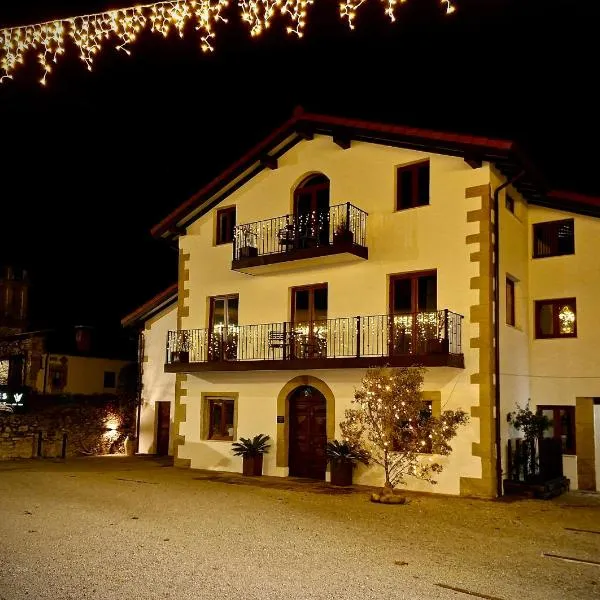 Jardines Villaverde, hotel v destinaci Villaverde de Pontones