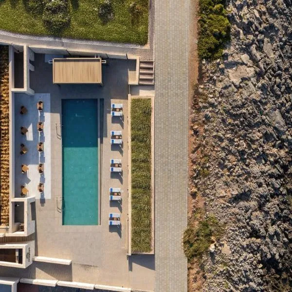 Castello Boutique Suites by the sea - Adults Only,錫西的飯店