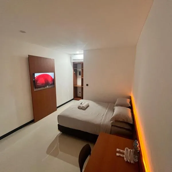 Passifika Hotel Maluk, hotel v mestu Maluk