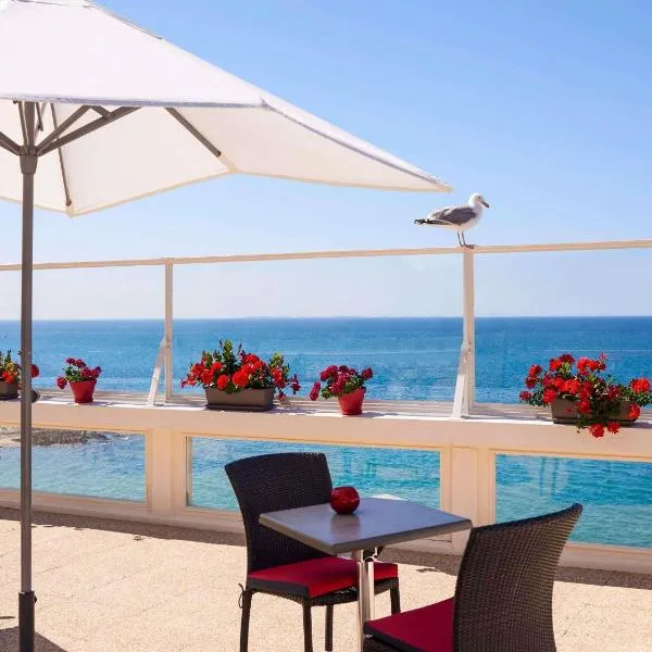 Mercure Granville Le Grand Large, hotel v destinaci Granville