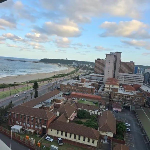 12-0-ONE on 10 South Beach, hotel i Durban