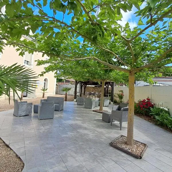 Hôtel Restaurant "Adults Only" Le Moulin de la Renne proche Zoo de Beauval, ξενοδοχείο σε Thésée