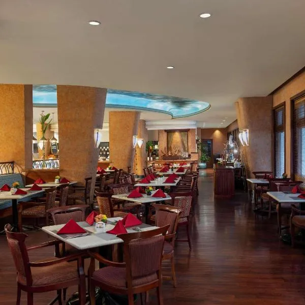 Hotel Majapahit Surabaya MGallery，泗水的飯店