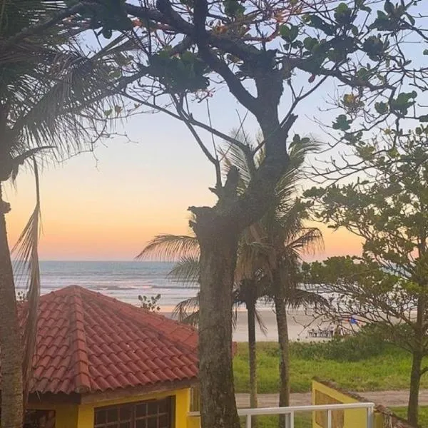 Pousada Pé na Areia Itanhaém: Itanhaém şehrinde bir otel