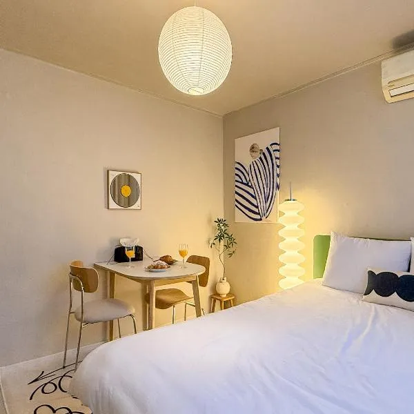 Sungsu Stay- 2 Bedroom Private House Han river 2 min 4 Guests, hotel in Seoul