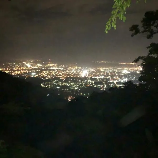 Overlooking Budget Hotel, Hotel in San Pedro Sula