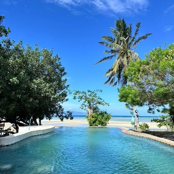 Sama Beach Resort by Munchies Resort, hotel a Baan Tai