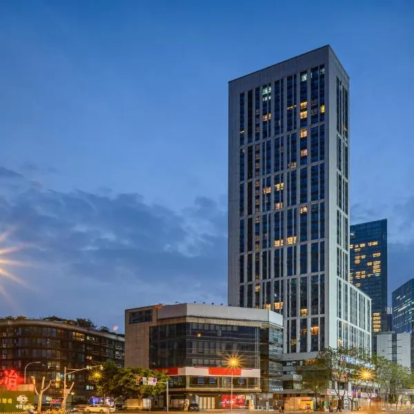 Chengdu Youyue High-Rise Apartment - Chunxi Road Tianfu Square Branch, хотел в Чънду
