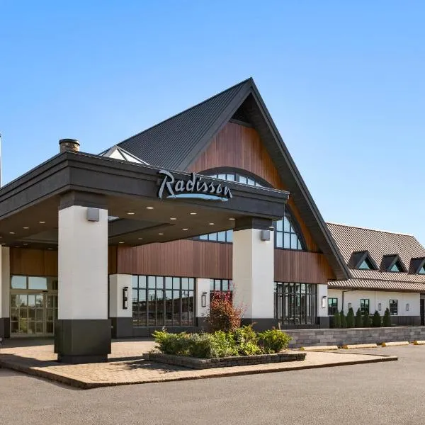 Radisson Hotel Montreal Airport, Hotel in Saint-Laurent