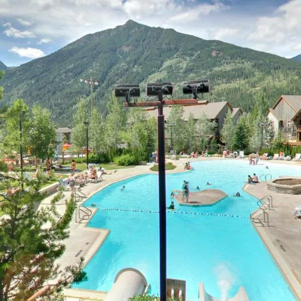Embarc Panorama: Panorama şehrinde bir otel