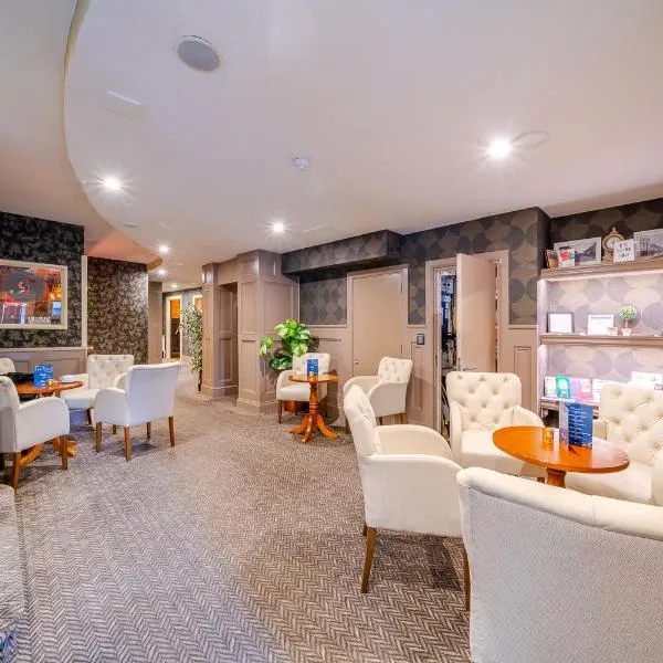 The Gateway Hotel, hotel v destinaci Swinford