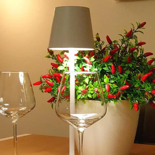 DOMUS ALE Poggio Verde - with private parking – hotel w Rzymie