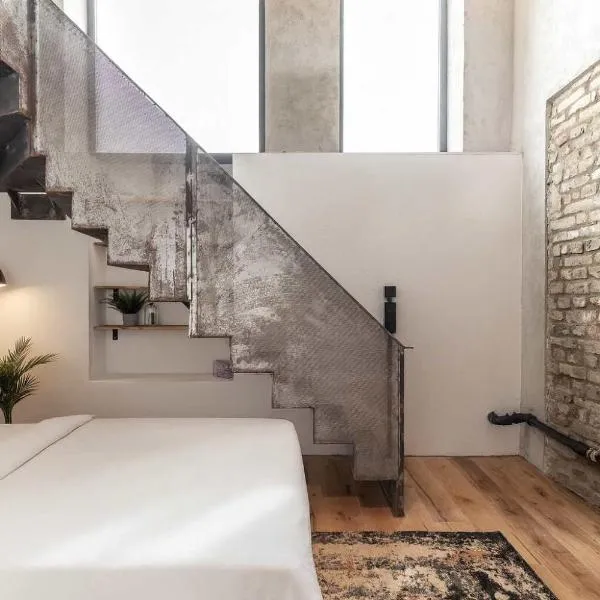 Factory Loft Duplex -40sqm- near Antonplatz โรงแรมในเบอร์ลิน