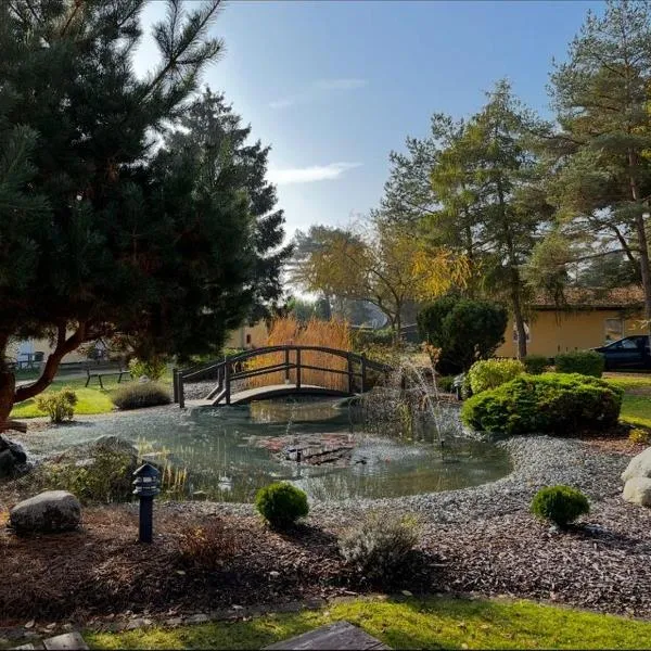 Hotel Pommerscher Hof, hotel v destinaci Zinnowitz