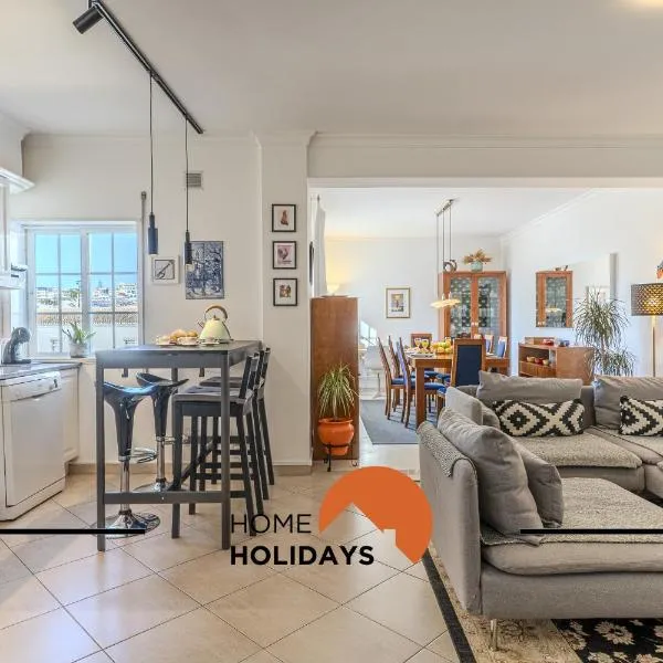 #056 Old Post Office by Home Holidays, hotel a Albufeira