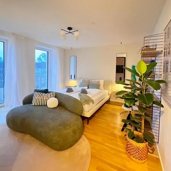 Modernes City Apartment inkl Garage und Balkon, Hotel in Linz