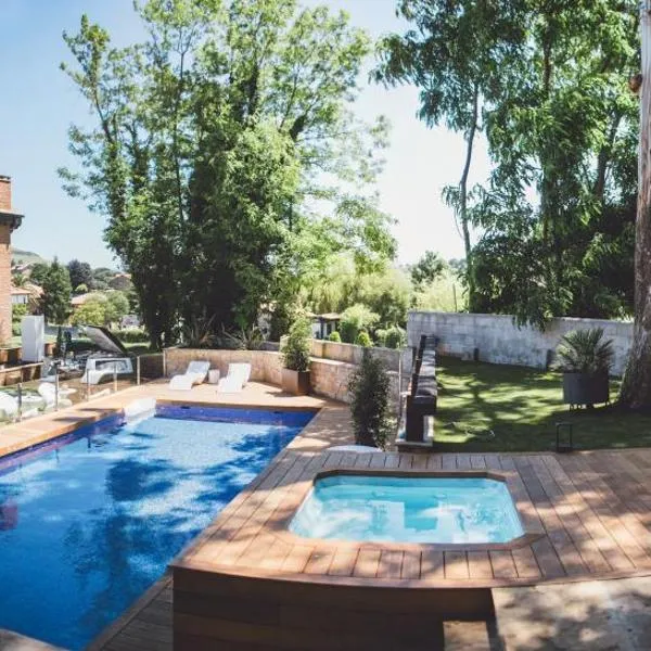 Hotel Cuevas - Adults Only, hotel in Santillana del Mar