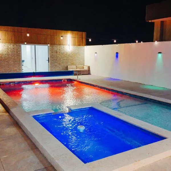 Mary's Villas Private Pool In Noord, ξενοδοχείο σε Noord