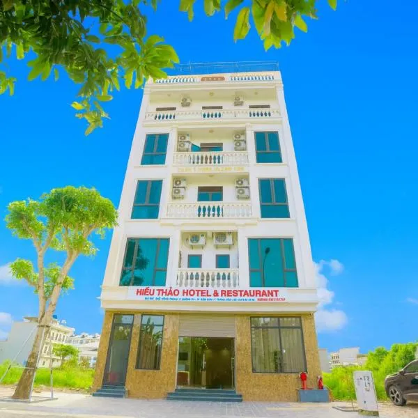 Hiếu Thảo Hotel & Restaurant Sầm Sơn, hotel v destinaci Sầm Sơn