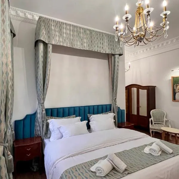 Otyak Plaza Hotel Airport Zvartnots EVN, hotel en Pʼarakʼar