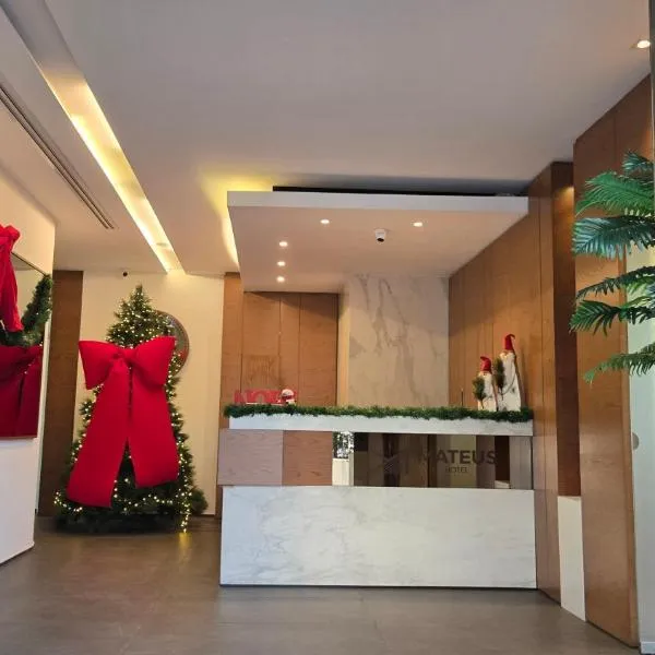 Mateus Hotel & Pool, hotel di Jounieh