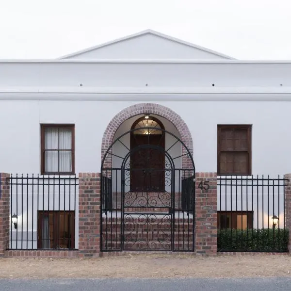 Mountain and Tides, hotel in Kleinmond