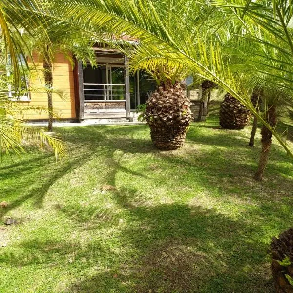 Au Paradis de Peggy- Cottage cosy au Village de la Pointe โรงแรมในเลอโวแกล็ง